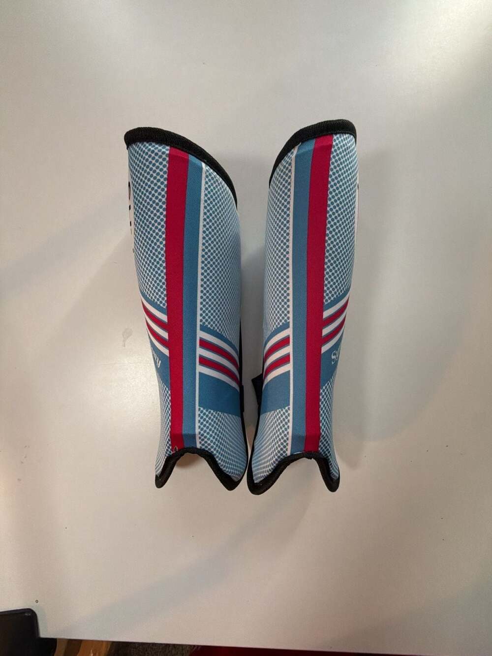 FHS Symphony field hockey shin guards